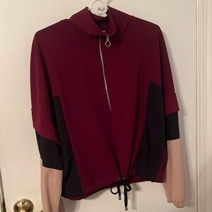 Cropped long sleeve burgundy shirt